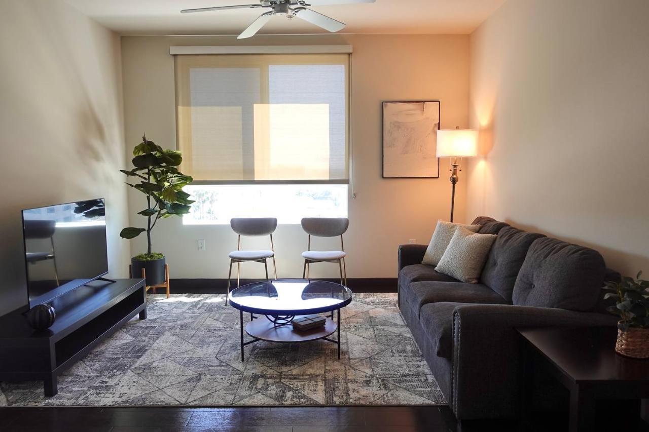 One Bedroom Gem In Weho Los Angeles Eksteriør billede